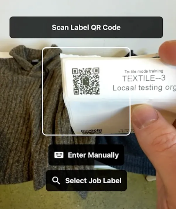 Label scanning screen with QR code